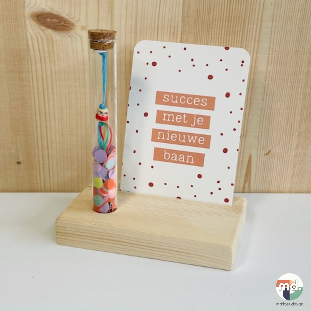 kaarthouder-buisje gelukspoppetje